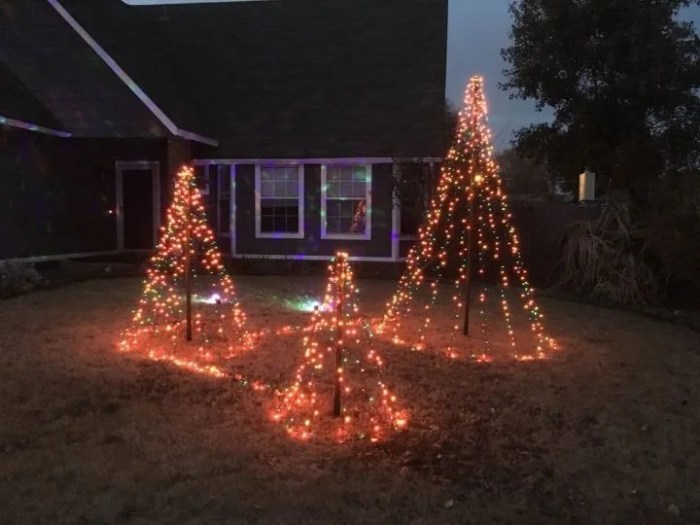 DIY Outdoor Christmas Tree Lights