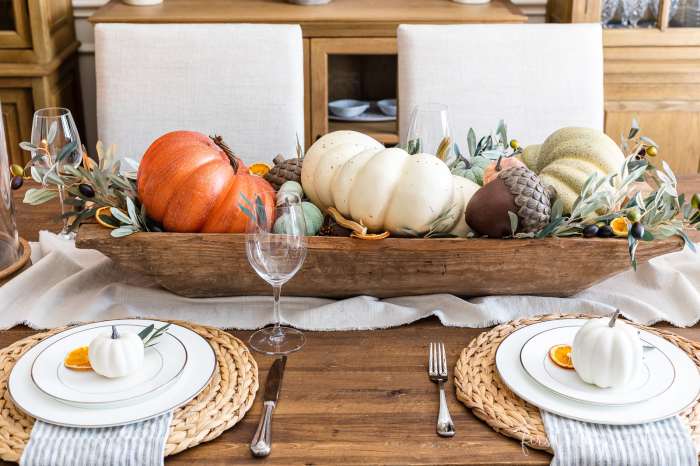 Fall kitchen table decor