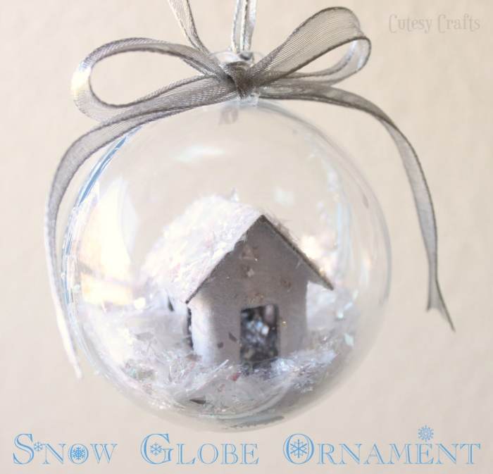 DIY Snow Globe Christmas Ornaments