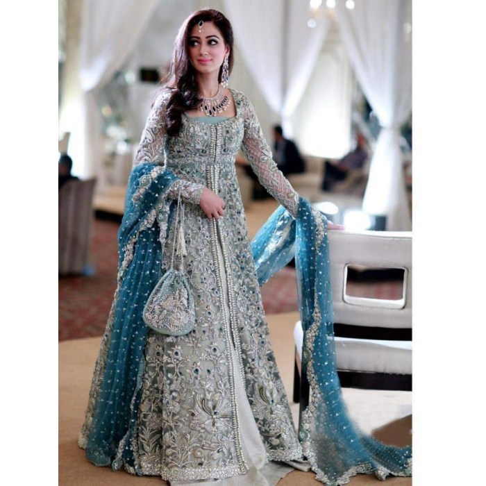 Dresses for pakistani wedding party